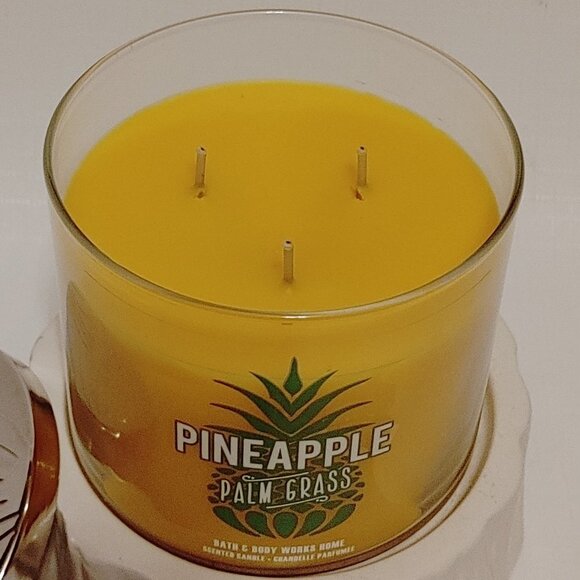 Bath and Body Works Pineapple Palm Grass Three Wick Candle BNIP - Picture 3 of 4